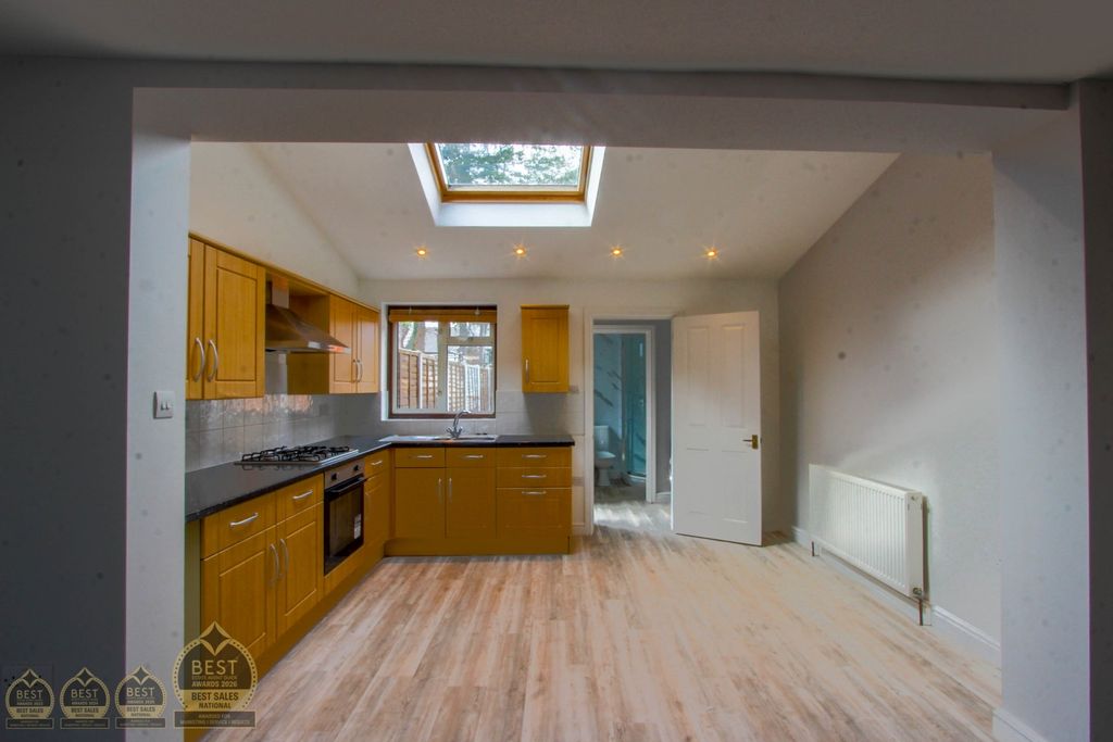 Property photo 2 of 14 Img_9607-Hdr