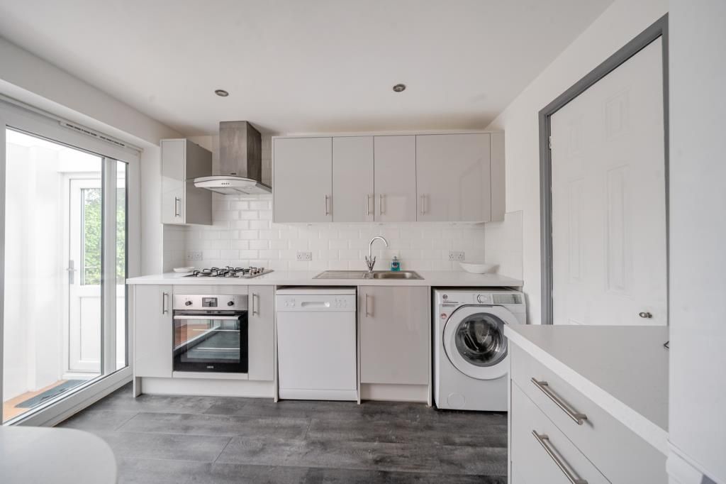 Property photo 2 of 13 Kitchen