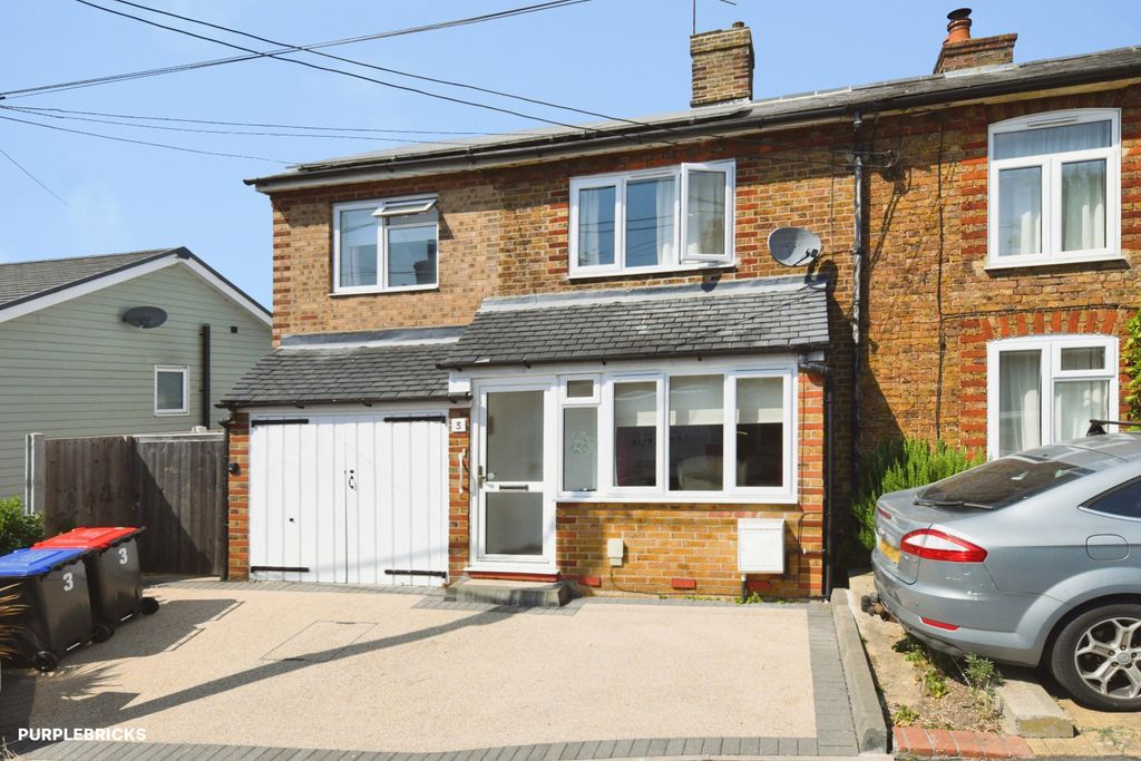 Property photo 1 of 25