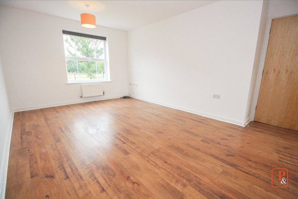 Property photo 3 of 8 Picture No. 14