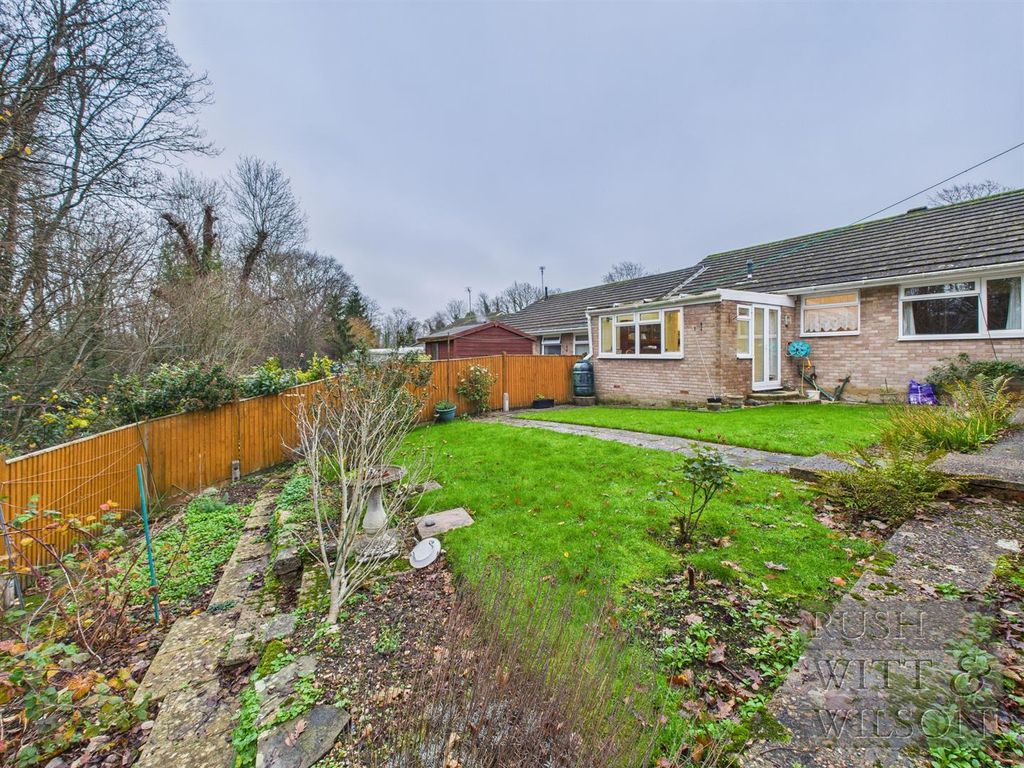 Property photo 2 of 23