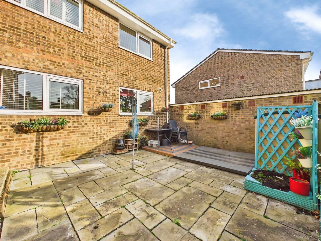 Property photo 3 of 7