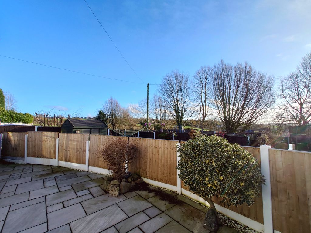 Property photo 3 of 37