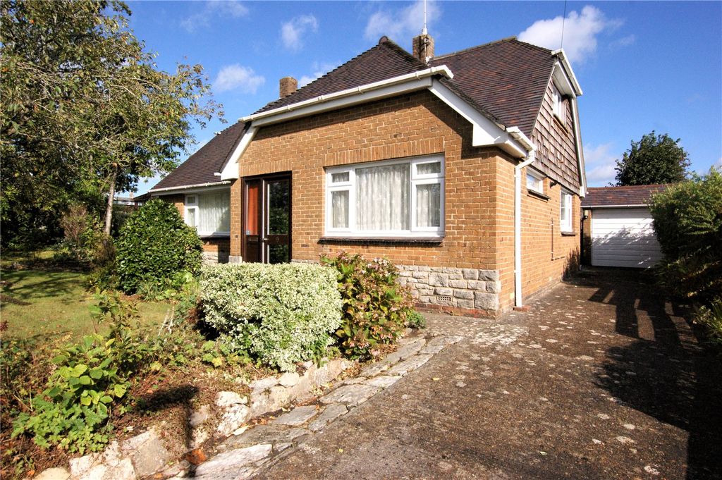 Property photo 1 of 11 Picture No. 16