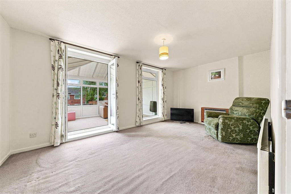 Property photo 3 of 17 3