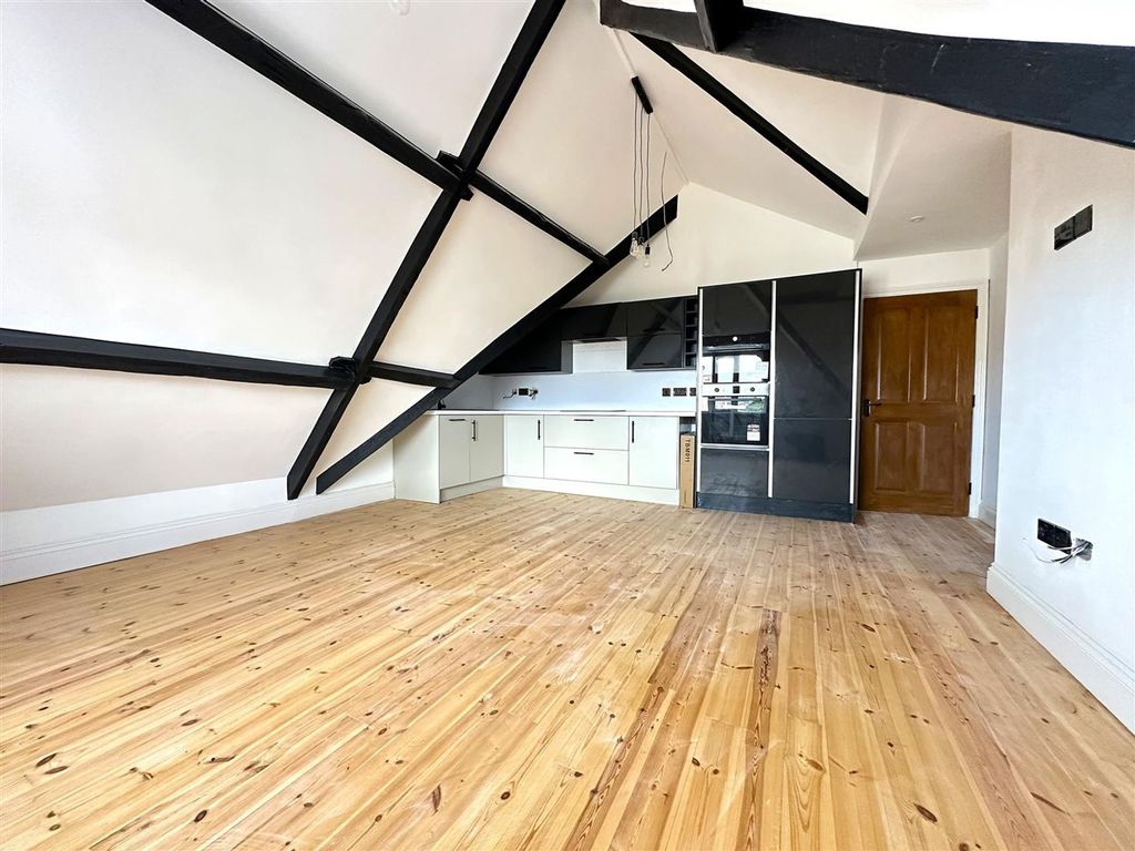 Property photo 2 of 12 Img_1087.Jpeg