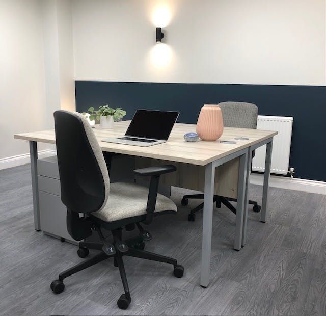 Property photo 3 of 4 Groundfloor2Desks2.Jpg