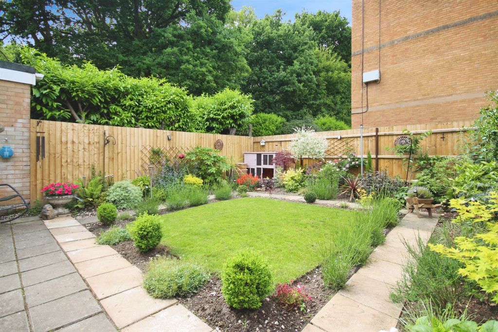Property photo 3 of 17