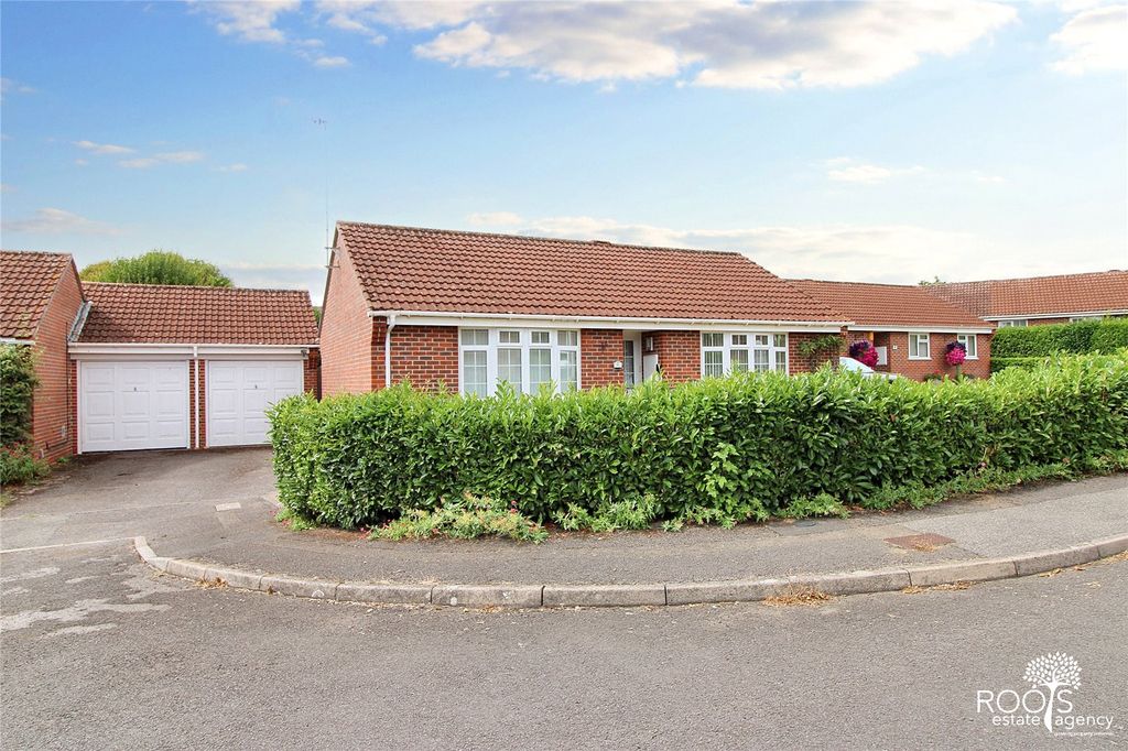 Property photo 1 of 11 Picture No. 01