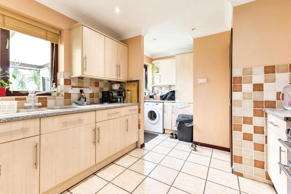 Property photo 2 of 19 Pbox-Img.Jpg