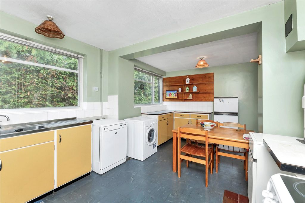 Property photo 3 of 15 Picture No. 02