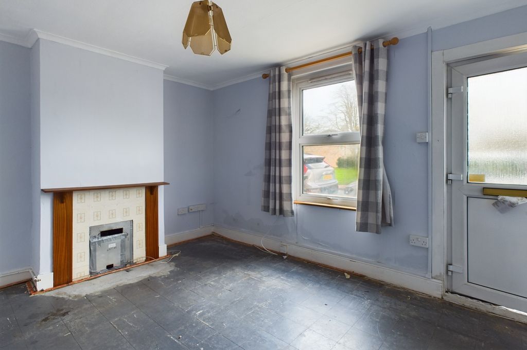 Property photo 2 of 11 Cam02519G0-Pr0080-Still004