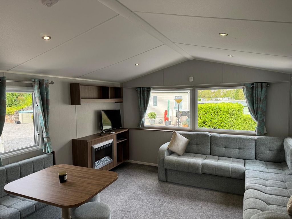 Property photo 2 of 12 Img 20250828 Wa0003