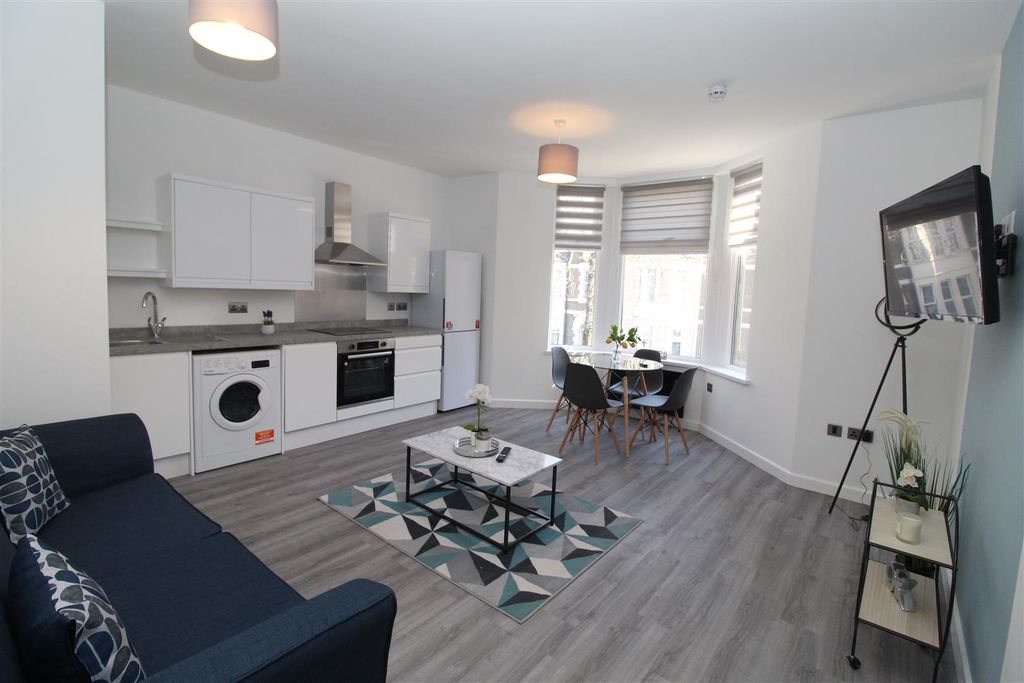 Property photo 1 of 8 Img_9072.Jpg