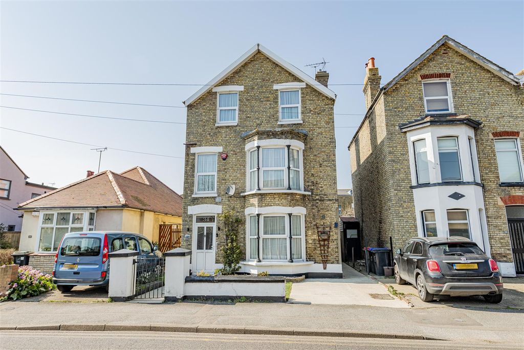 Property photo 3 of 39 L J Imaging-38.Jpg