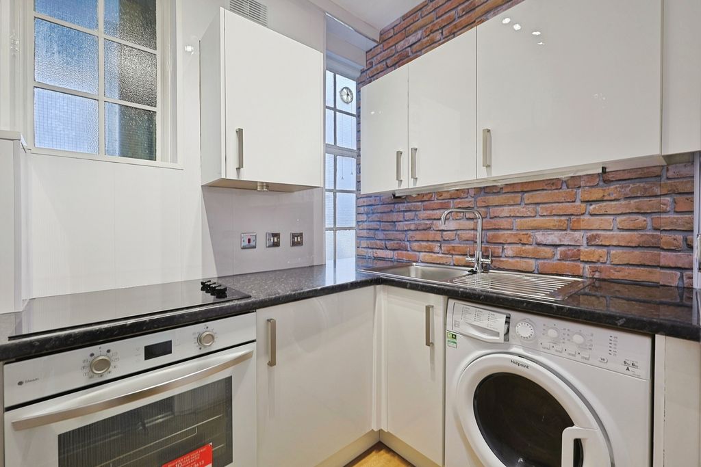 Property photo 2 of 22 Kitchen