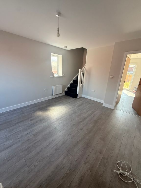 Property photo 2 of 8 Img_8331