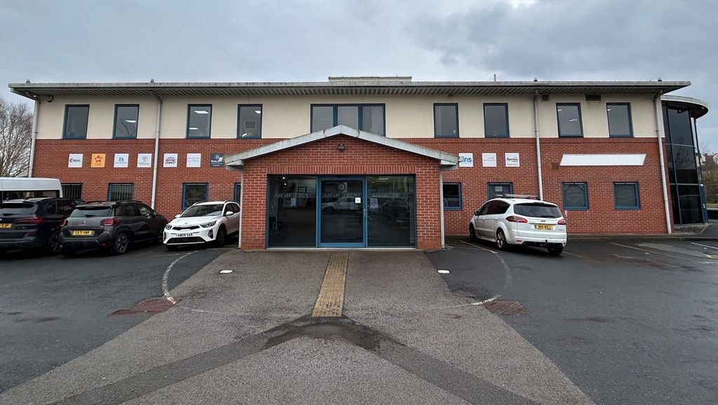 Property photo 1 of 4