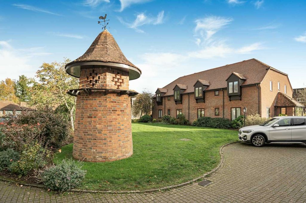 Property photo 3 of 15