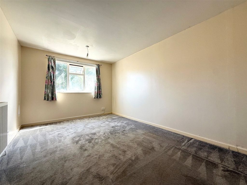 Property photo 3 of 15 Picture No. 27