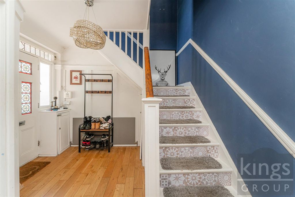 Additional image 12 of 4 bed detached house for saleFirtree Walk, Enfield EN1