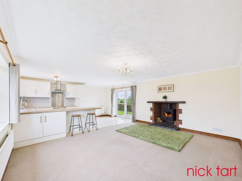 Property photo 2 of 15 Photo 15