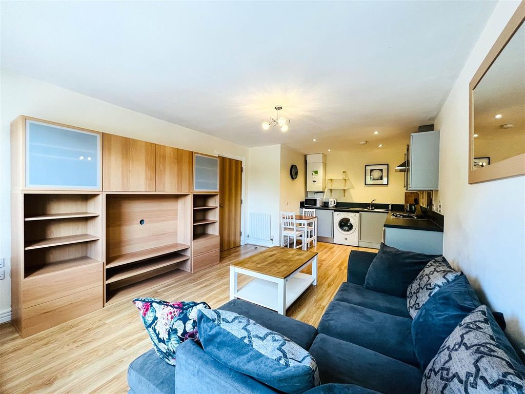 Property photo 3 of 10 Img_1089.Jpg