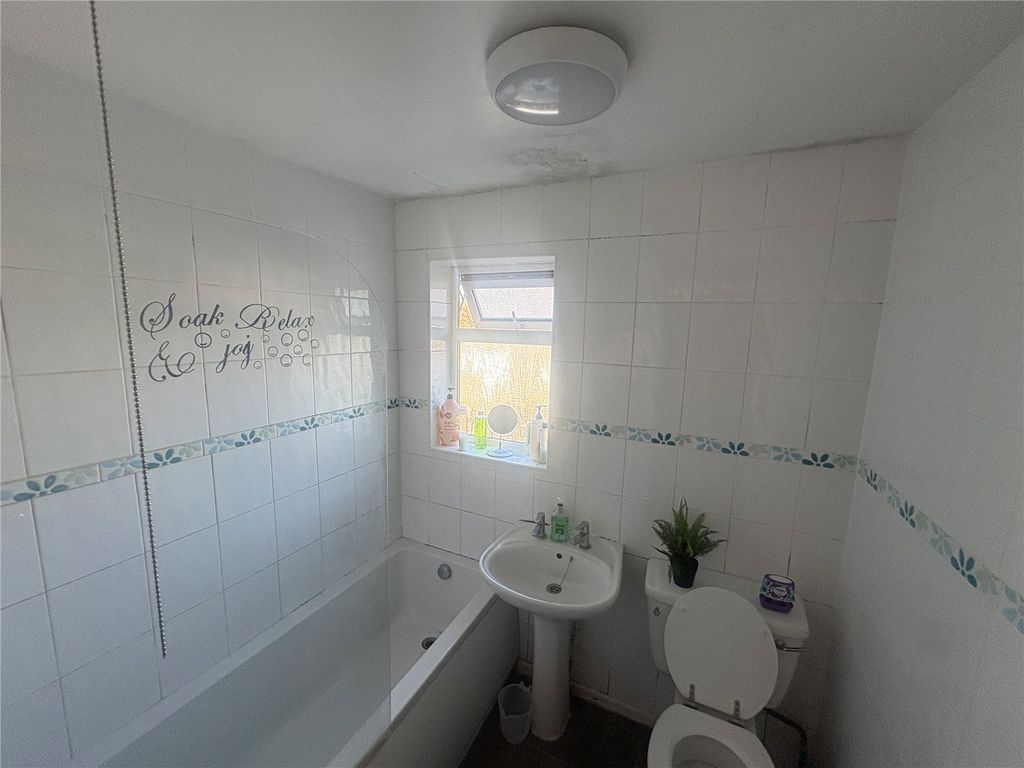 Property photo 2 of 4 Picture No. 02