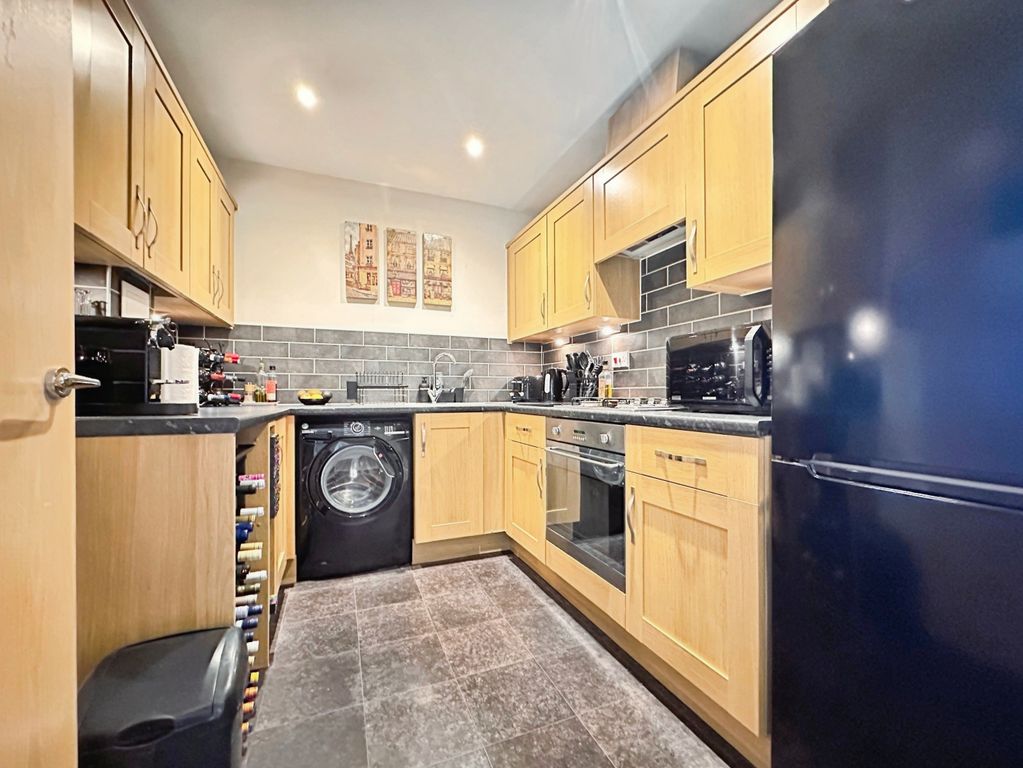 Property photo 3 of 20 6948Bed2-Img_6762