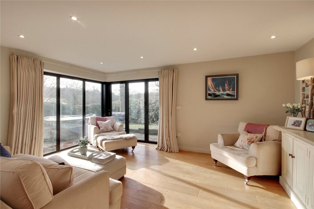 Property photo 3 of 10 Picture No. 31