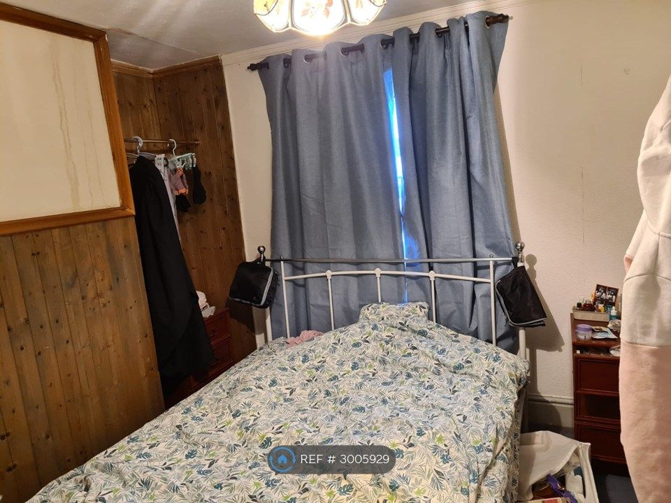 Property photo 1 of 4
