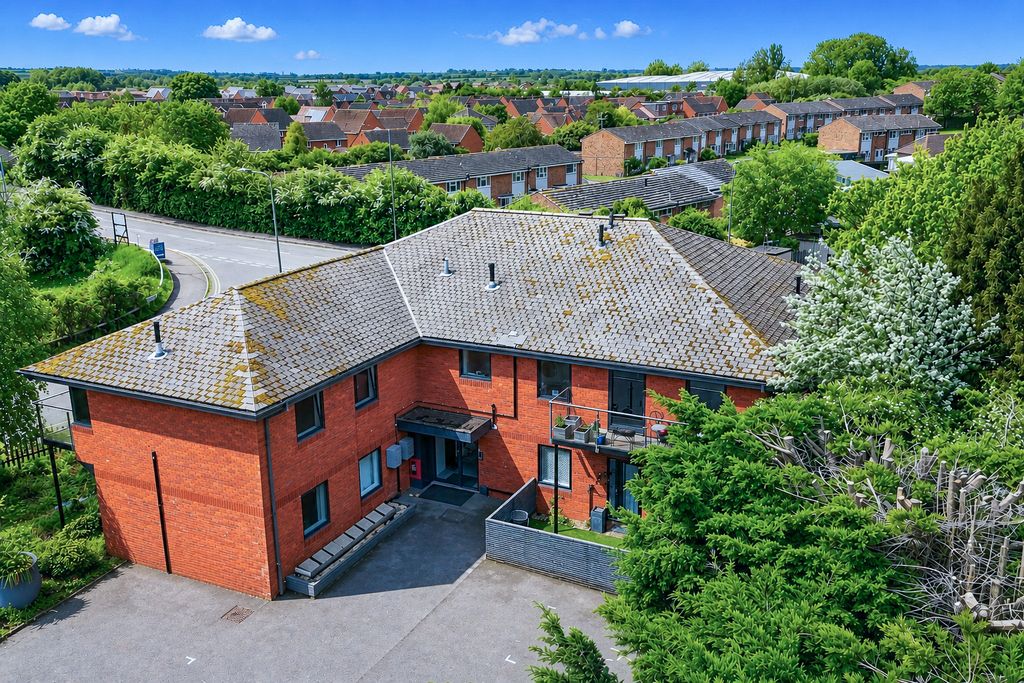Property photo 1 of 13 1