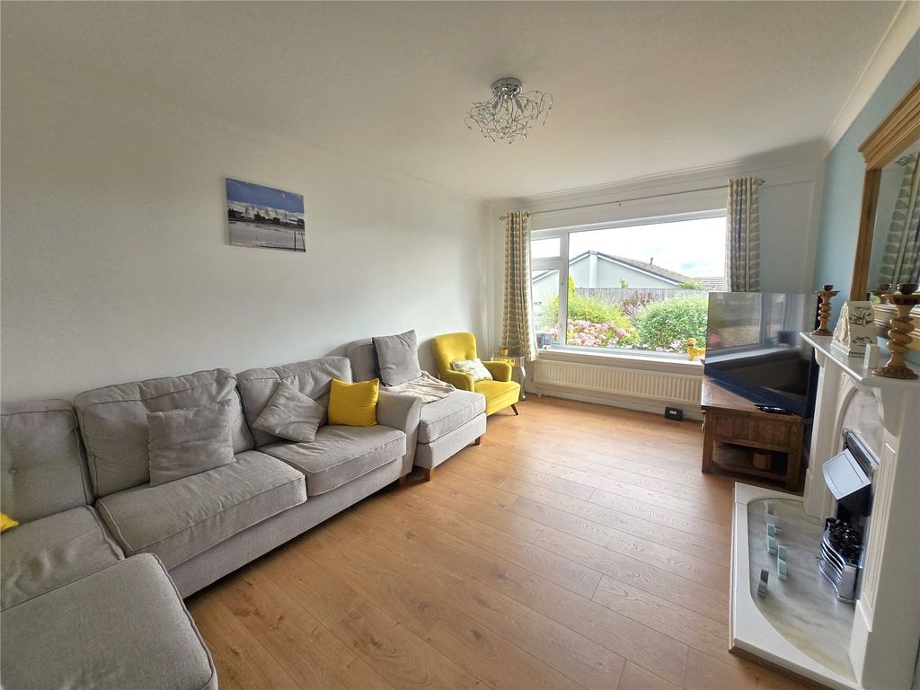 Property photo 2 of 18 Picture No. 22