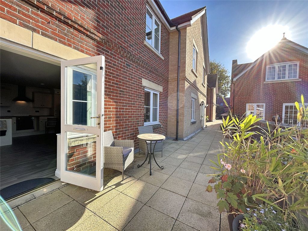 Property photo 1 of 23 Terrace