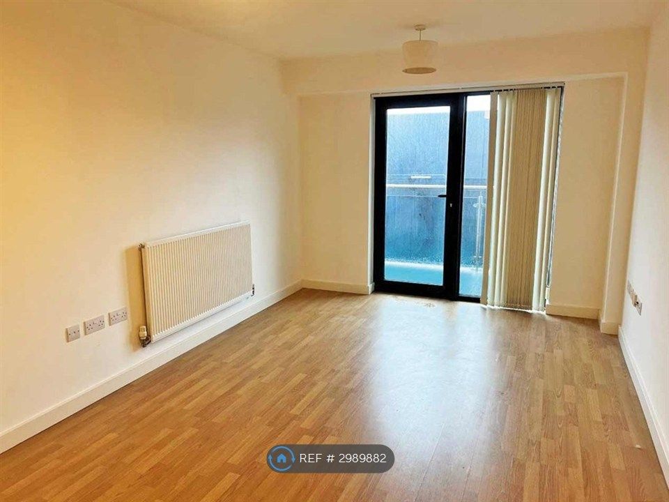 Property photo 3 of 5
