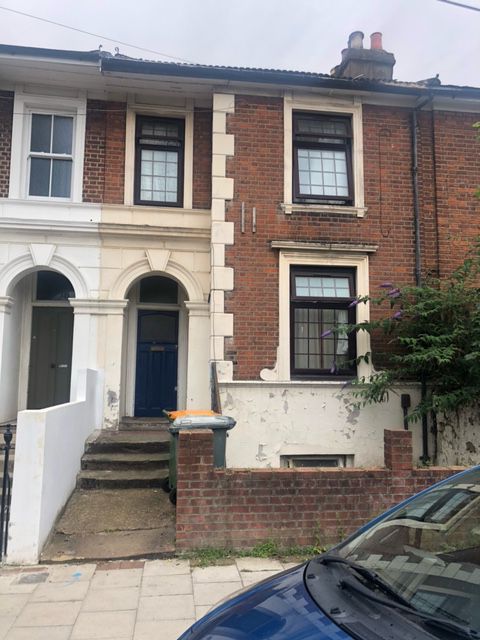 Property photo 1 of 17