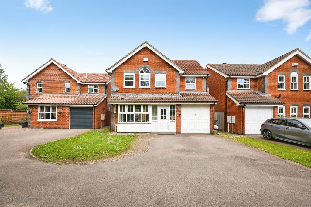 Property photo 1 of 17