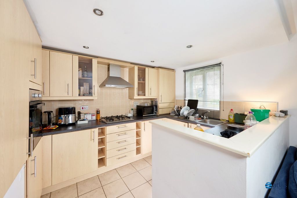 Property photo 2 of 13 Kitchen