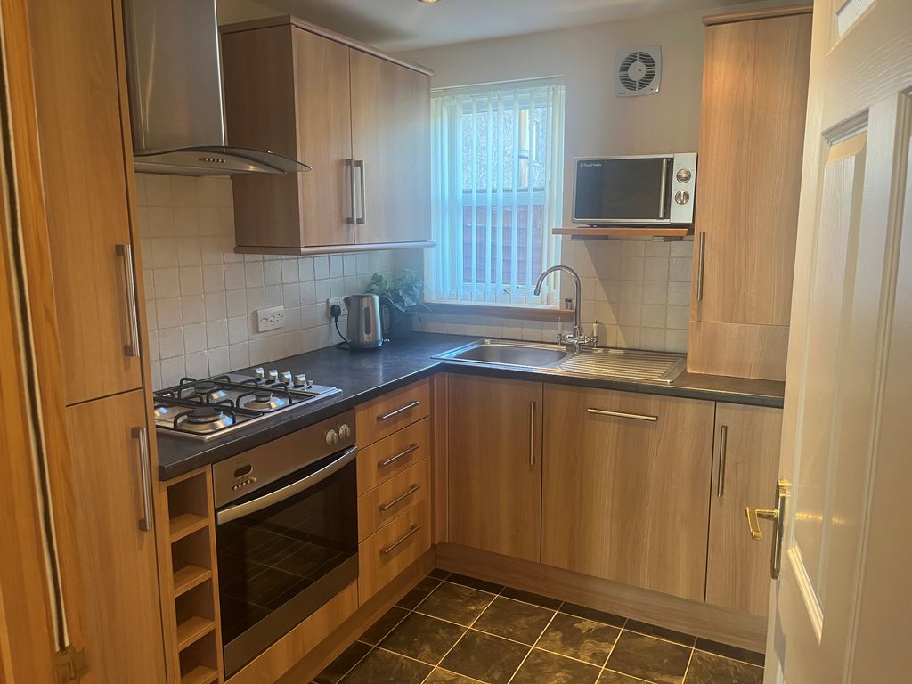 Property photo 3 of 9