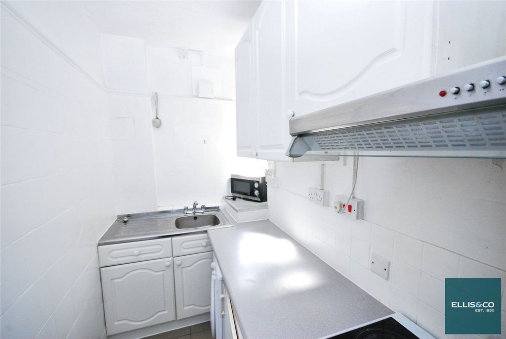 Property photo 3 of 5 Picture No. 03