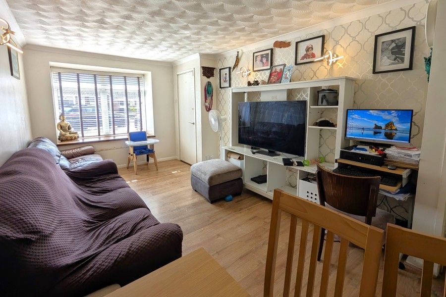 Property photo 3 of 9