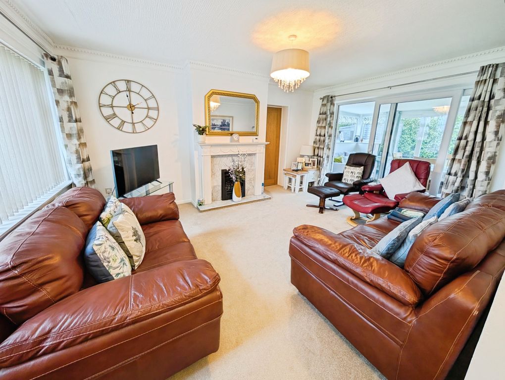 Property photo 3 of 36