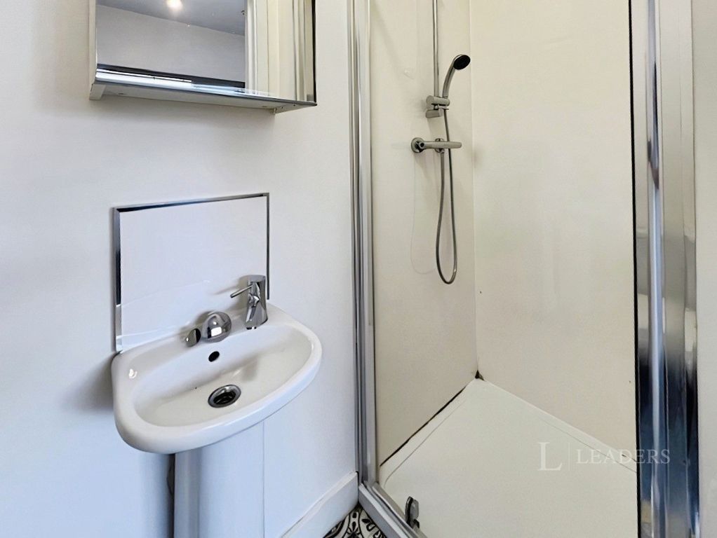 Property photo 3 of 4 Pbox-Img.Jpg