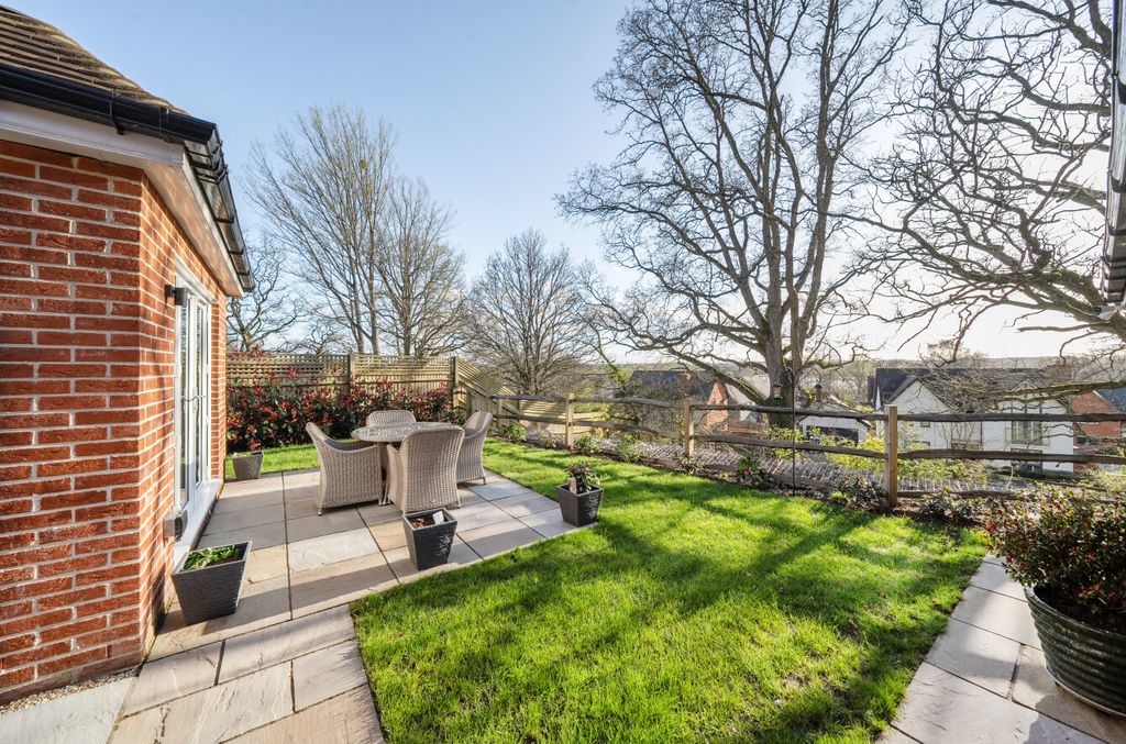 Property photo 3 of 18