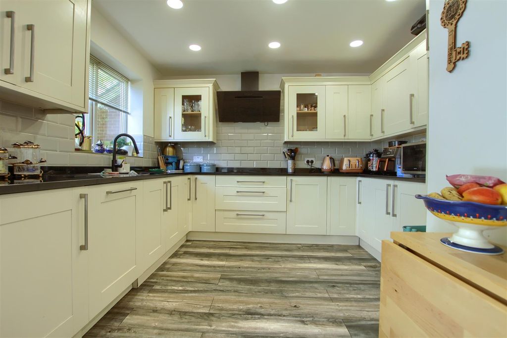 Property photo 3 of 20 Ws10.Jpg