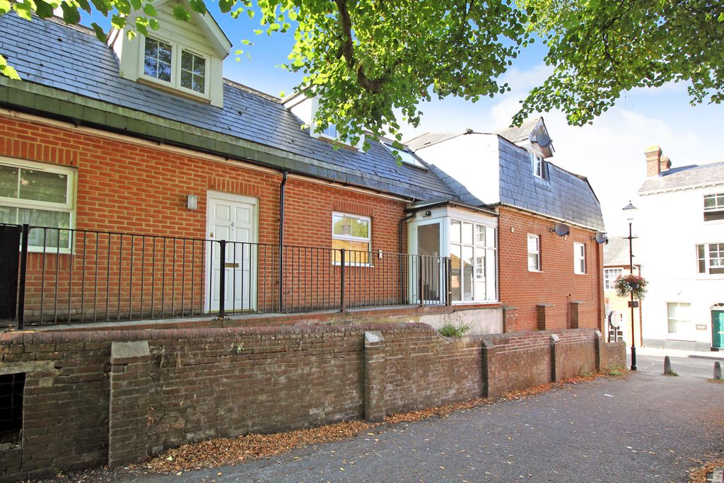 Property photo 1 of 4 External Of Building