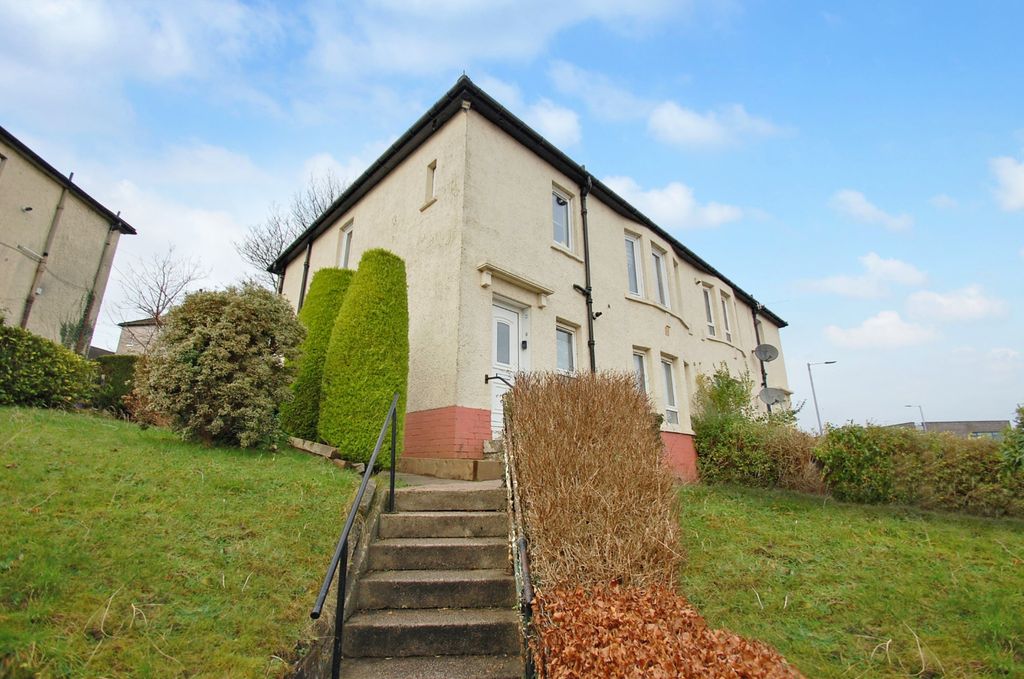 Property photo 1 of 17 4747811