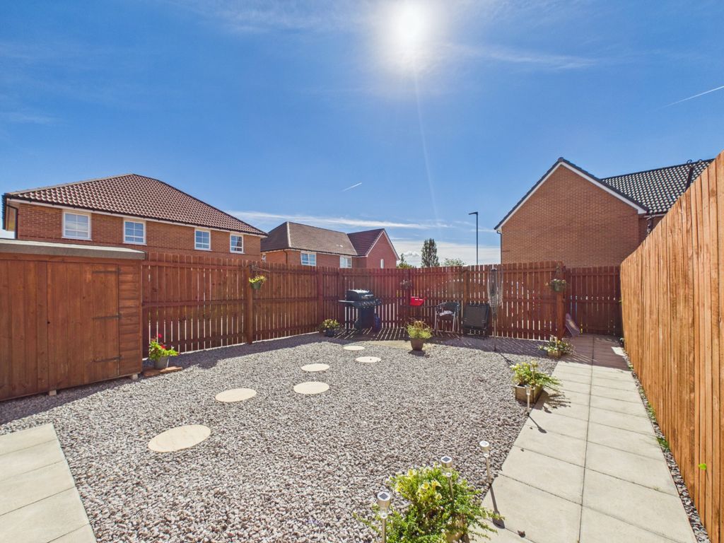 Property photo 3 of 12 5455086
