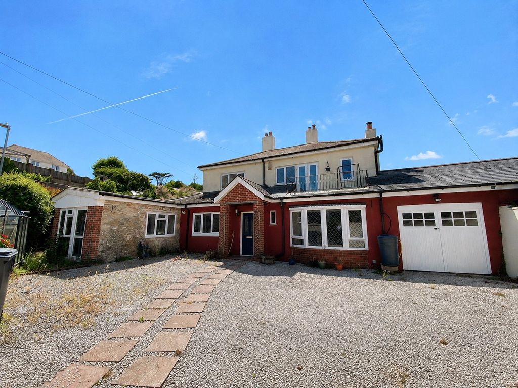 Property photo 1 of 20 Picture No. 06