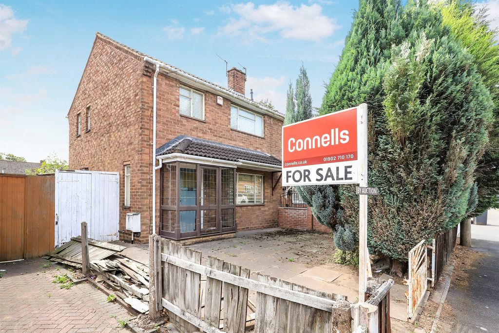 Property photo 1 of 13